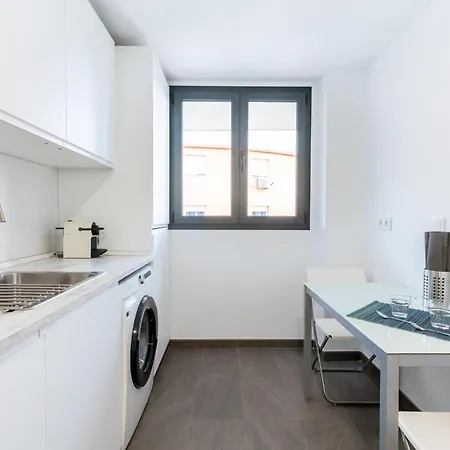 Holi-rent Pobladores Daire